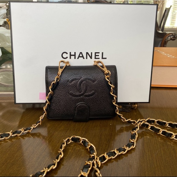 CHANEL Handbags - Chanel caviar leather wallet